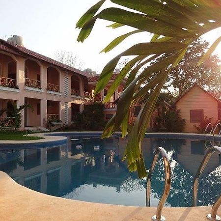 Hotel Calakmul 우쉬푸힐 외부 사진