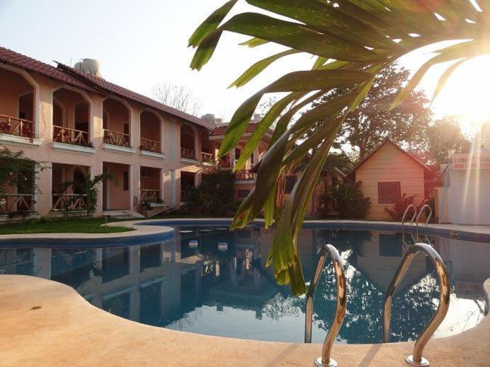 Hotel Calakmul 우쉬푸힐 외부 사진